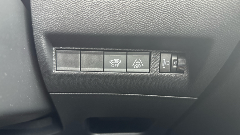 Peugeot 208 1.2 PureTech 100 Allure Premium + 5dr Petrol Hatchback